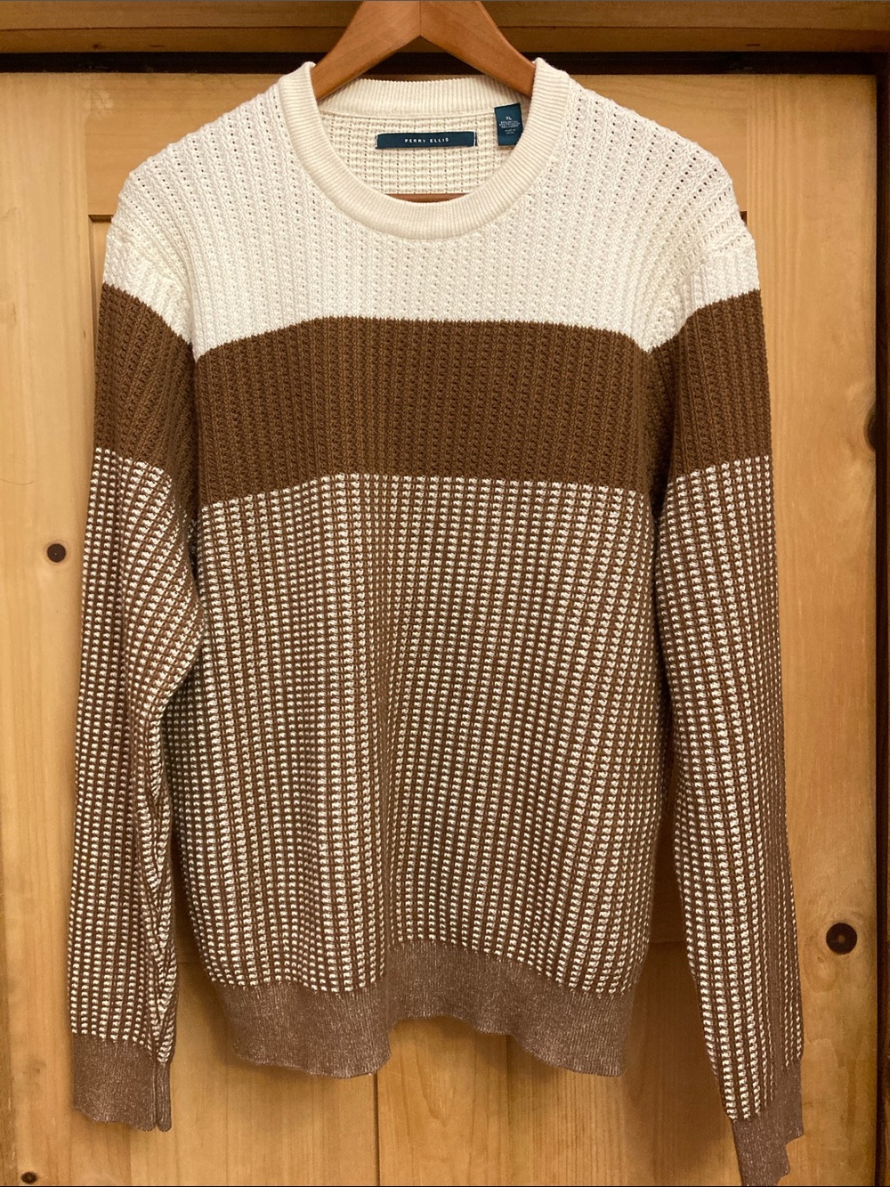 Perry Ellis Cotton-Blend Cream and Brown Men's Crewneck Sweater